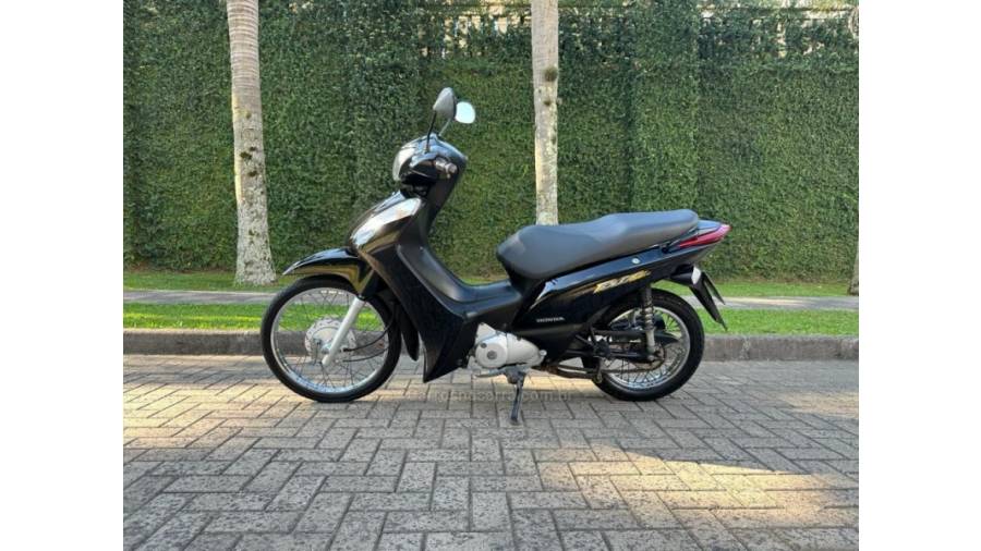 HONDA - BIZ 125 - 2012/2012 - Preta - R$ 11.900,00