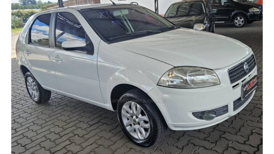 FIAT - PALIO - 2008/2008 - Branca - R$ 30.900,00