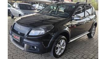 RENAULT - SANDERO - 2013/2013 - Preta - R$ 40.900,00