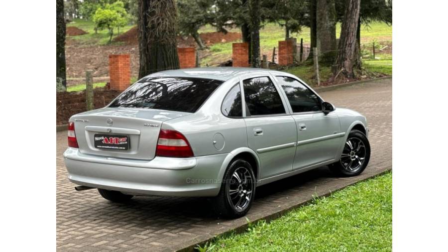 CHEVROLET - VECTRA - 1998/1998 - Prata - R$ 19.500,00