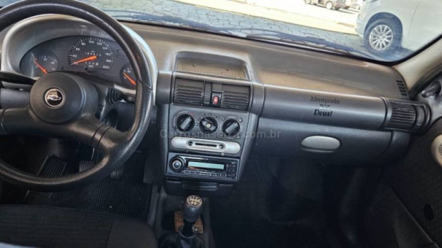 CHEVROLET - CORSA - 1996/1996 - Prata - R$ 11.900,00