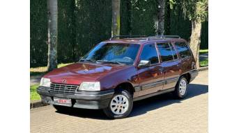 CHEVROLET - IPANEMA - 1995/1995 - Vermelha - R$ 16.900,00