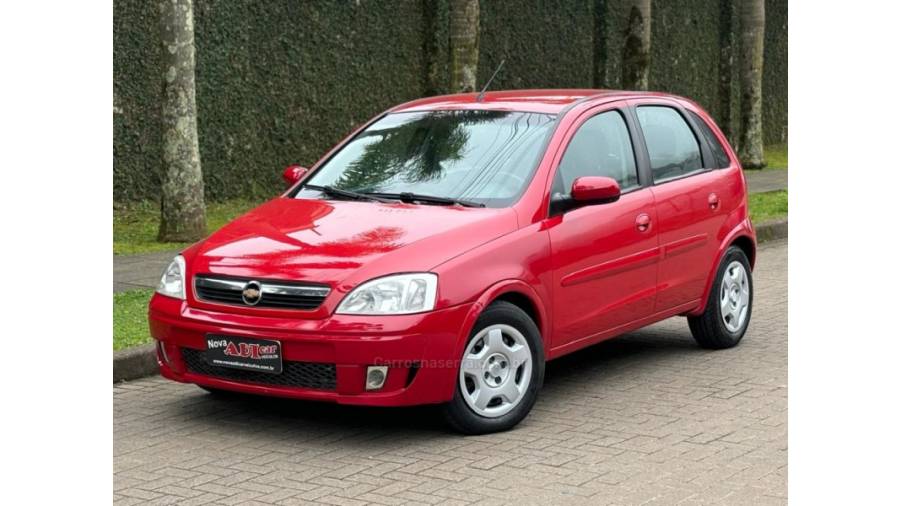 CHEVROLET - CORSA - 2009/2009 - Vermelha - R$ 29.900,00