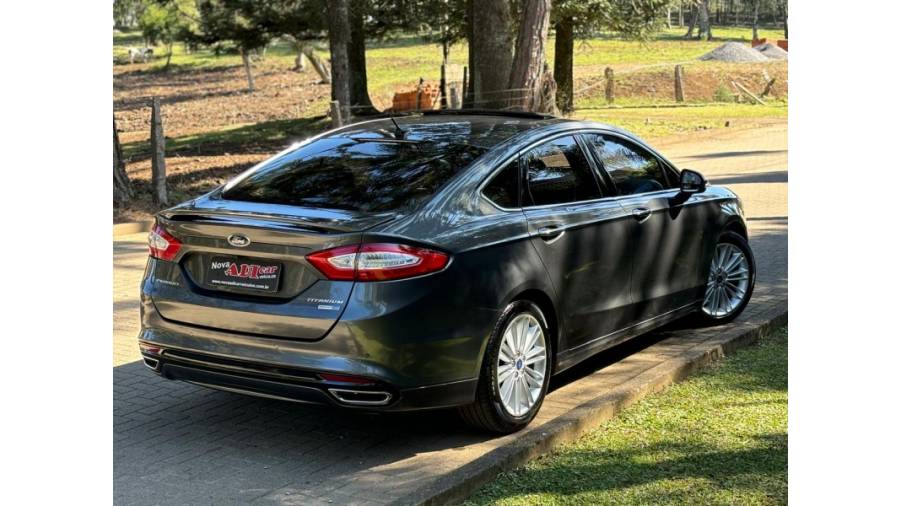 FORD - FUSION - 2016/2016 - Cinza - R$ 89.900,00