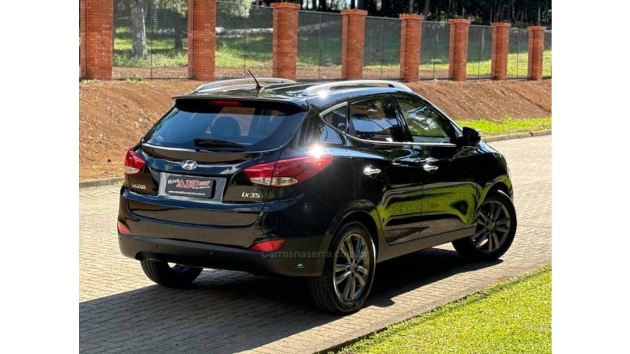 HYUNDAI - IX35 - 2011/2011 - Preta - R$ 59.900,00