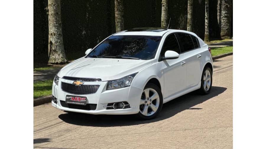 CHEVROLET - CRUZE - 2013/2013 - Branca - R$ 68.900,00